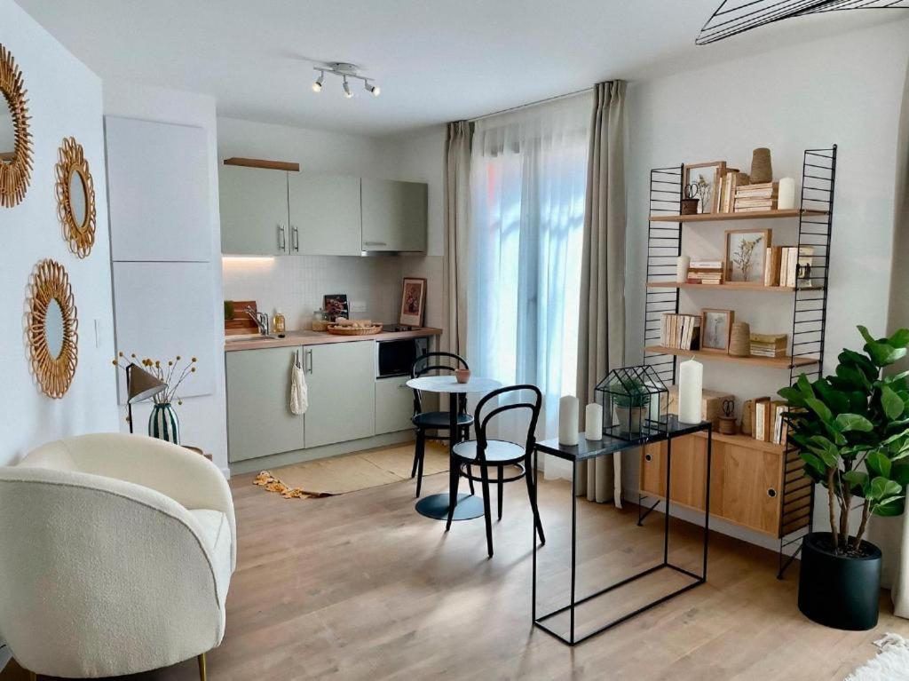 Residence Services Seniors Montana שארטר מראה חיצוני תמונה